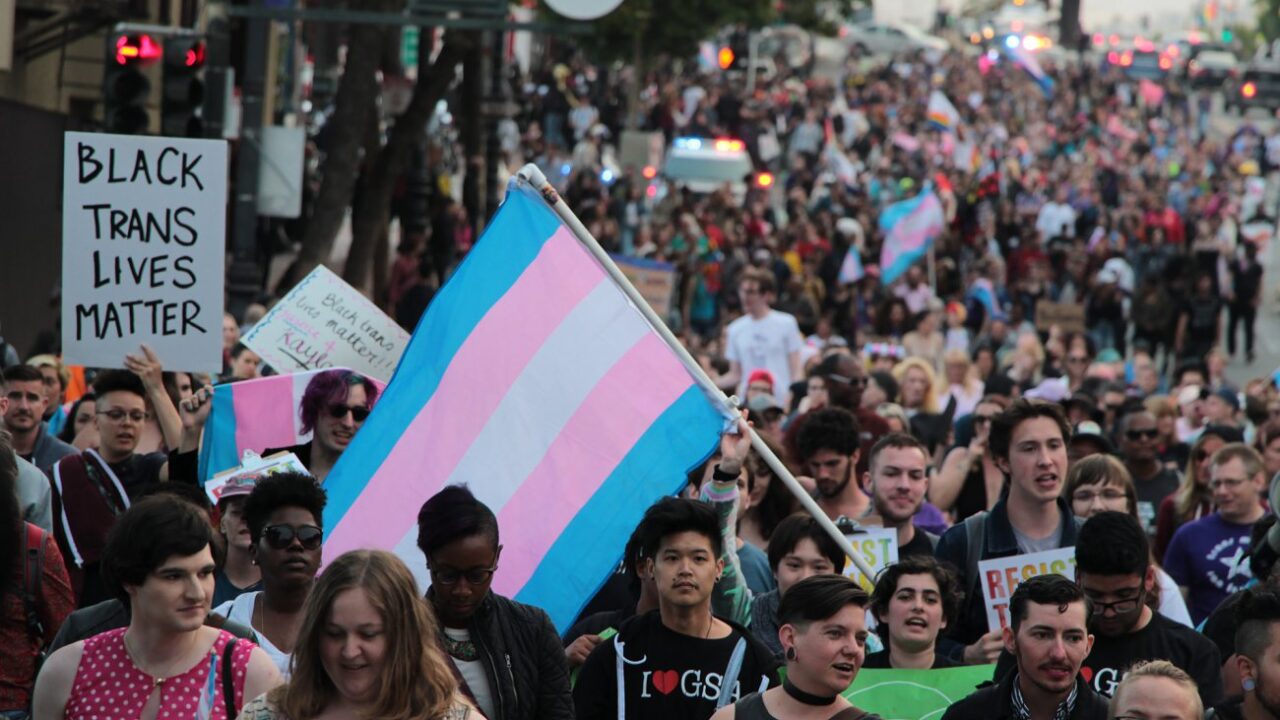 Cisexismo afecta a hombres trans