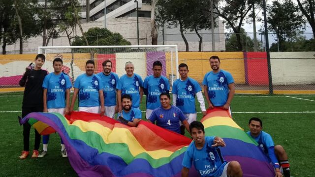 Equipos que practican deporte LGBT+ en México