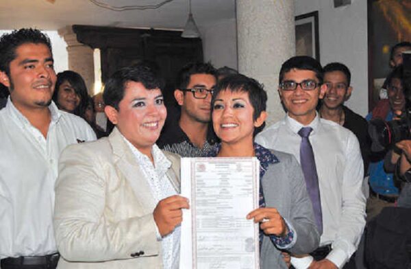 pareja lgbtq+ concubinato casarse