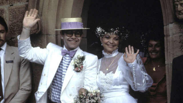exesposa elton john demanda