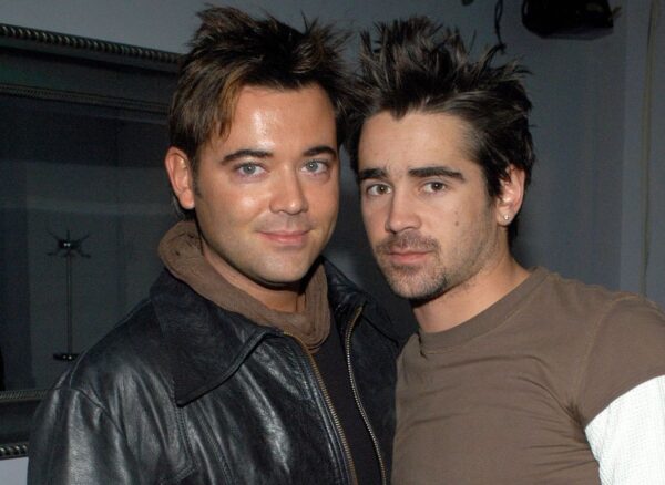 hermanos gay famosos Eamon Farrell