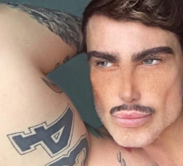 Hombre muñeca bratz