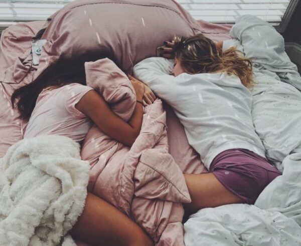 momentos lésbicos de secundaria