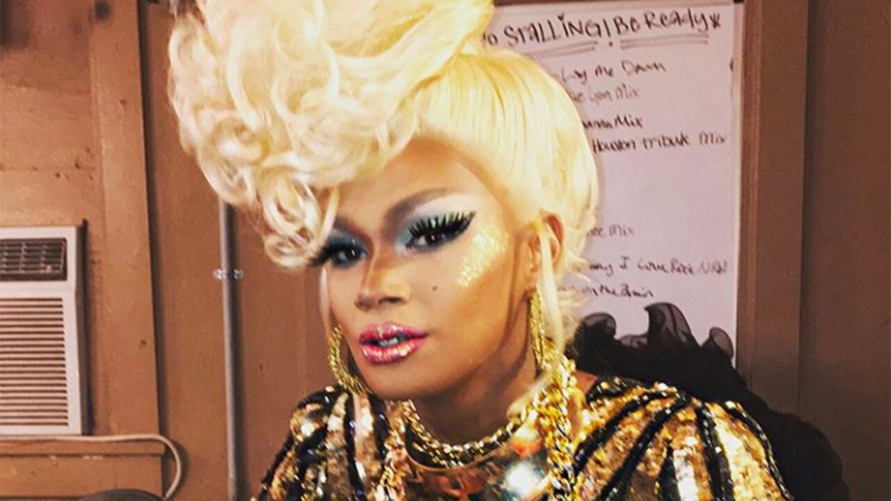 Confirman la muerte de Chichi Devayne, legendaria drag queen.