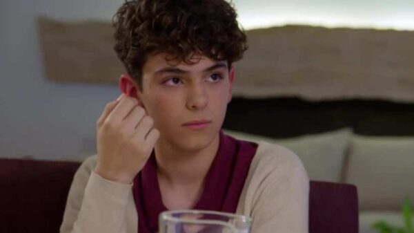 Joaquín Bondoni en uno de los episodios gay de La Rosa de Guadalupe.