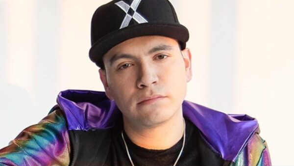 Raymix lanzará canción gay