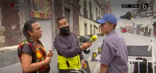 Momento en que devuelven bicicleta a Lady tacos de canasta.