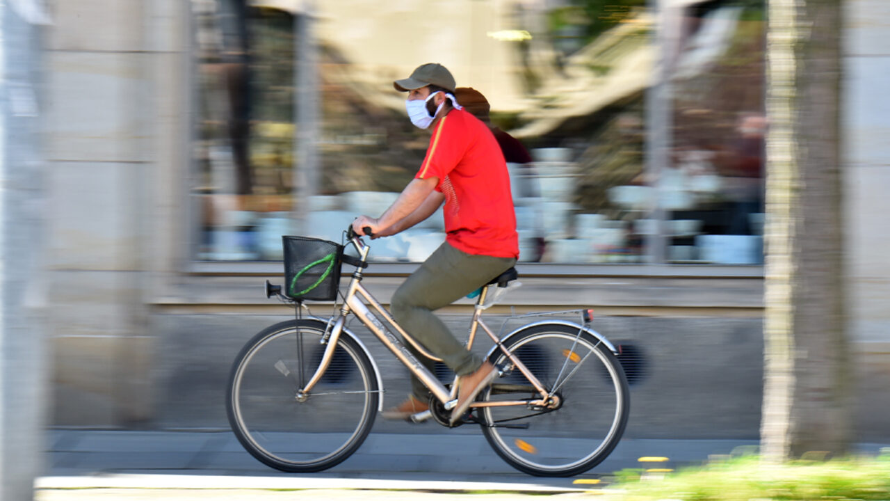 La bicicleta se ha convertido en un aliado para las personas en la pandemia.