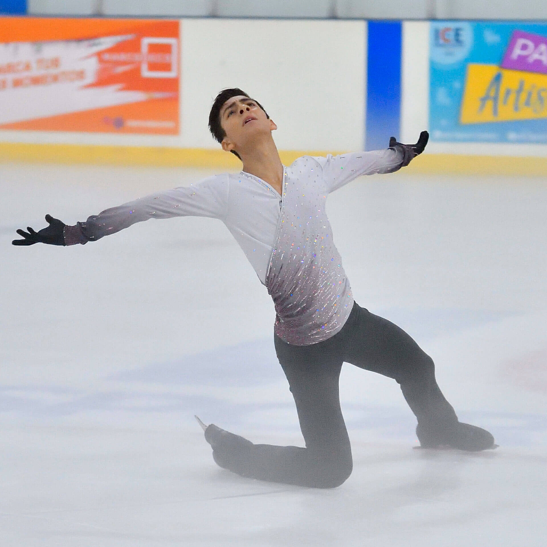 Donovan Carrillo patinador artístico mexicano
