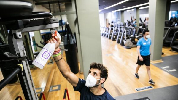 Los gimnasios en CDMX abrirán durante la pandemia con nuevas medidas.