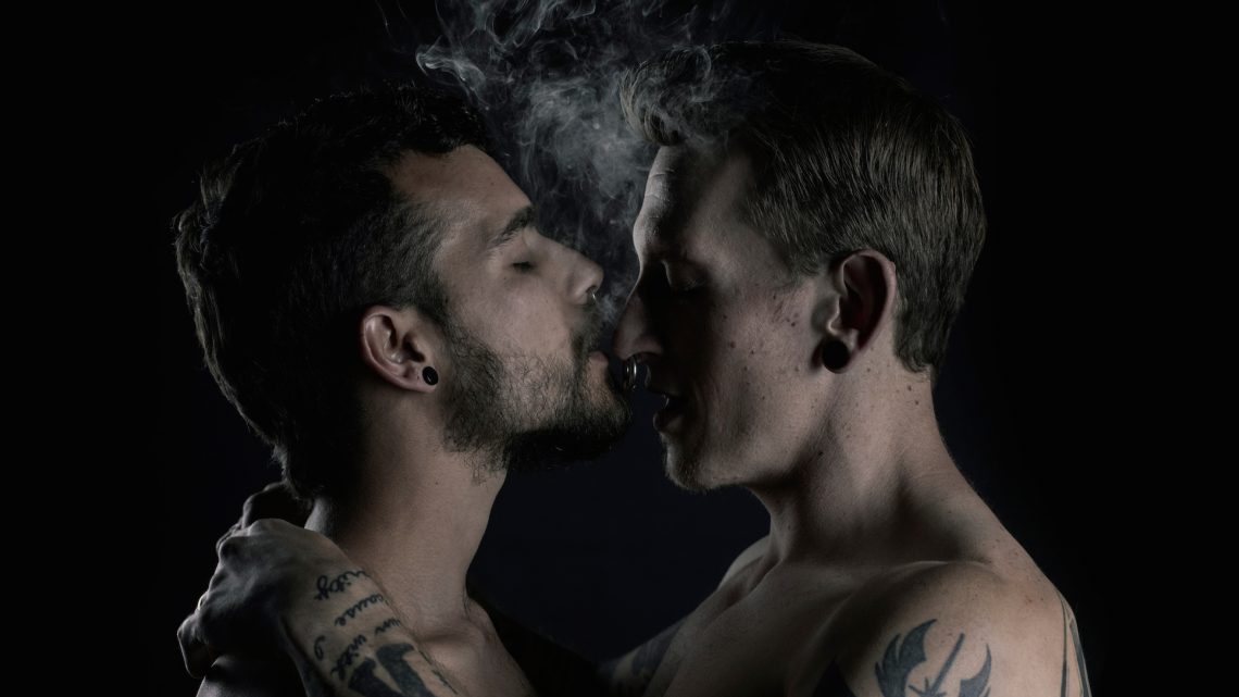 Hombres gay que usan cristal corren mayor riesgo de contraer VIH