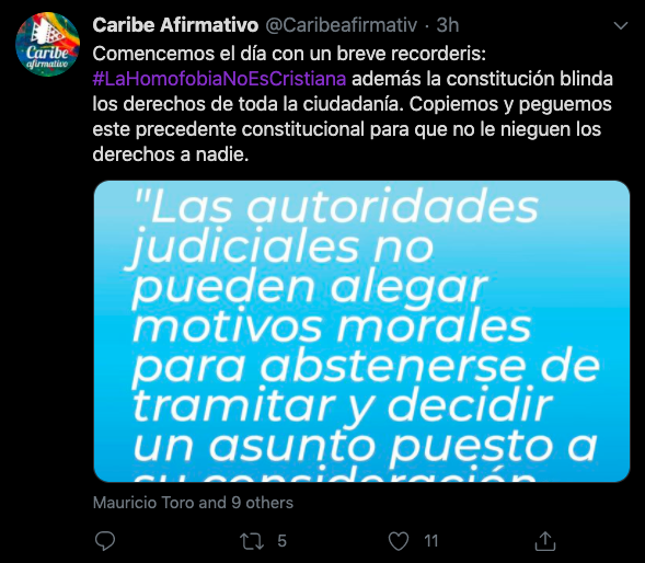 Publicación denunciando que un juez no quiso casar a dos mujeres lesbianas en Colombia debido a su moral cristiana.