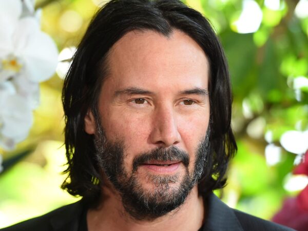 Keanu Reeves boda gay