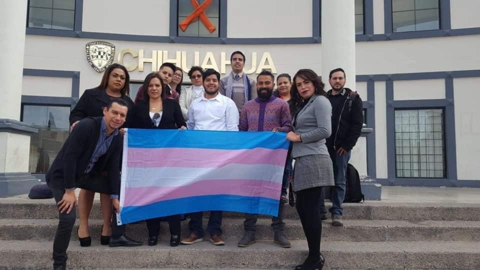 Mireya Rodríguez y otros activistas en Chihuahua