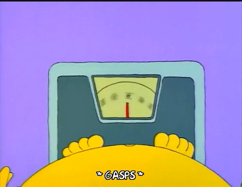 Bajar de peso muy repentinamente puede causar estrías.