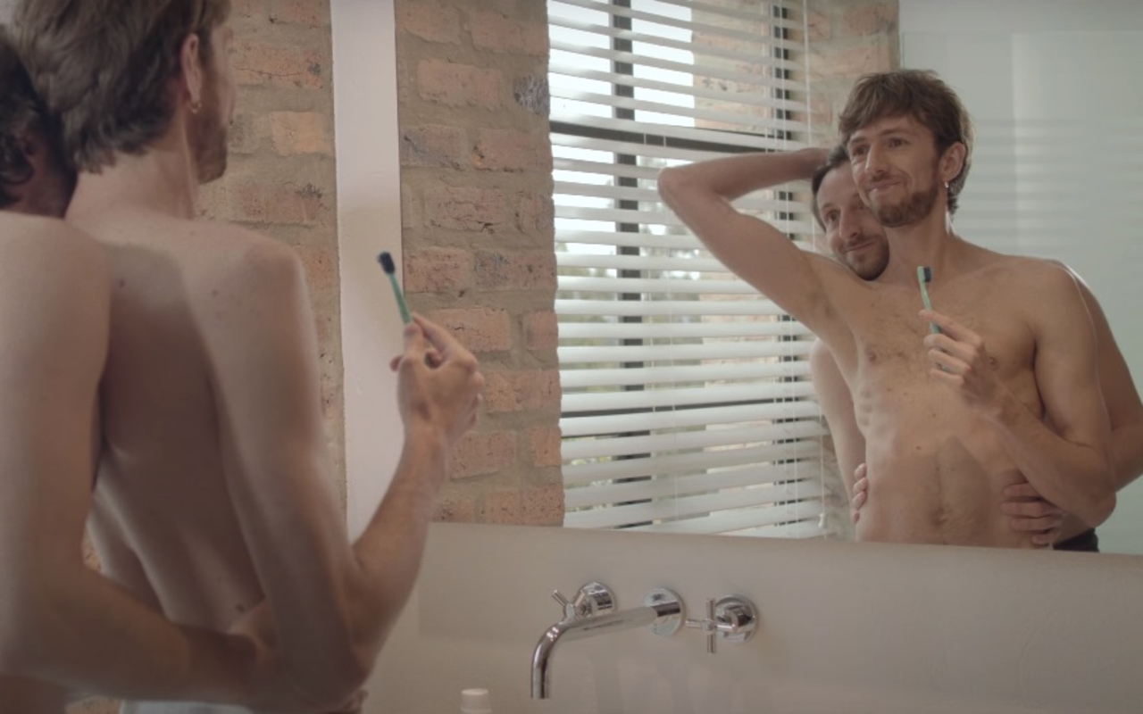 Videos musicales con parejas gay