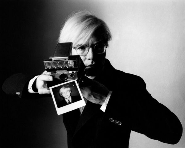 andy-warhol-artista-gay-3