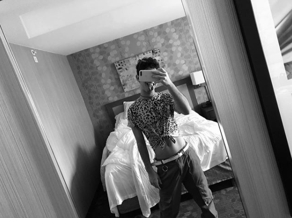 foto inventivo joaquin bondoni crop top