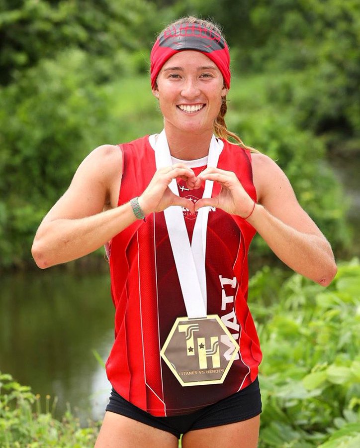 Mati Álvarez con la medalla de Exatlón