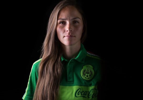 Janelly Farías futbolista mexicana lesbiana