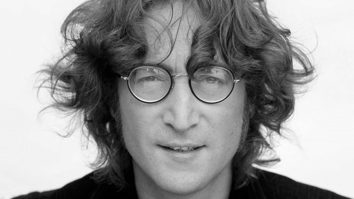 Hay muchos rumores que señalan que John Lennon era bisxeual.