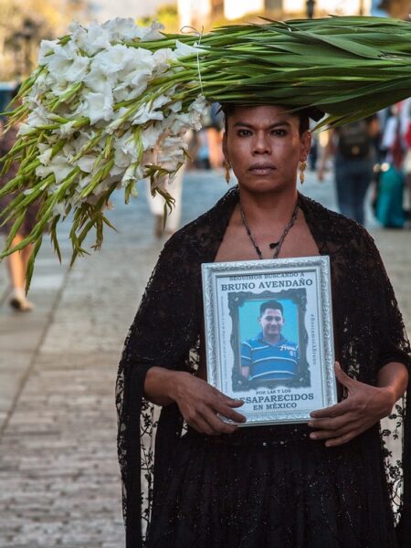 lukas-avendano-artista-muxe