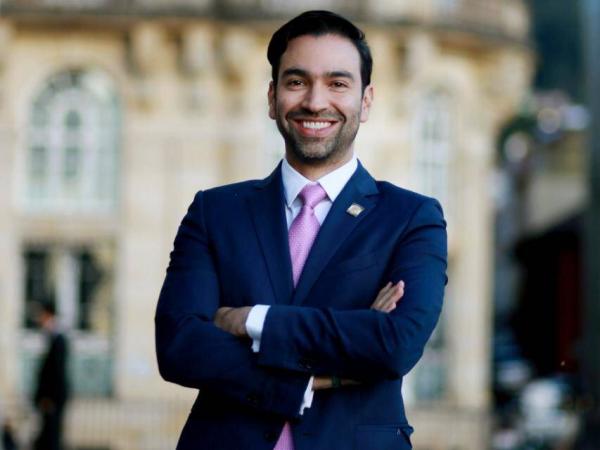 Políticos gays latinos