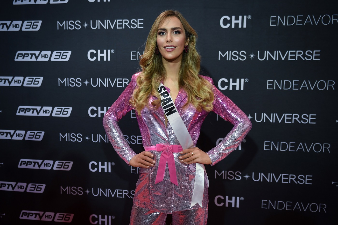 Angela Ponce
