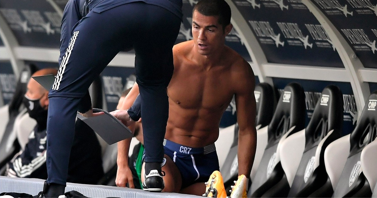 cristiano ronaldo sin ropa desnudo juventus