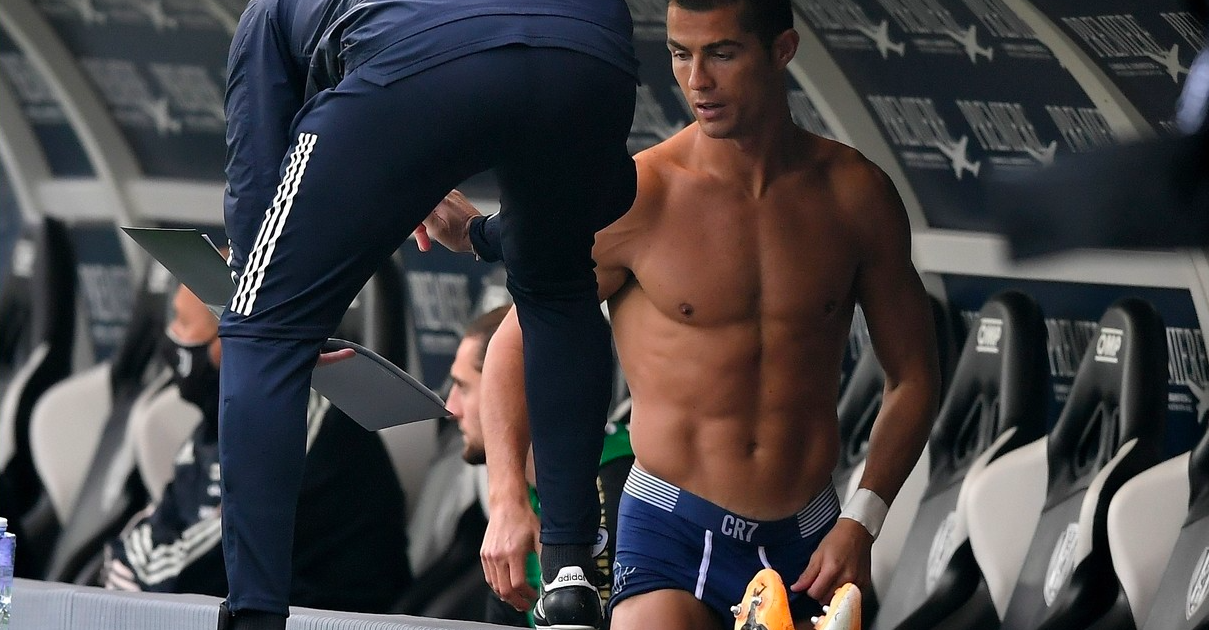 cristiano ronaldo sin ropa desnudo interior