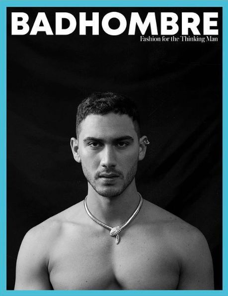 Alejandro Speitzer vestido fotos blanco negro