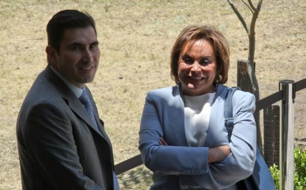 Fernando González Elba Esther Gordillo