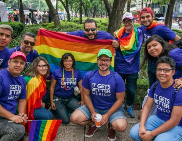 suicidio LGBT pandemia comunidad it gets better mexico