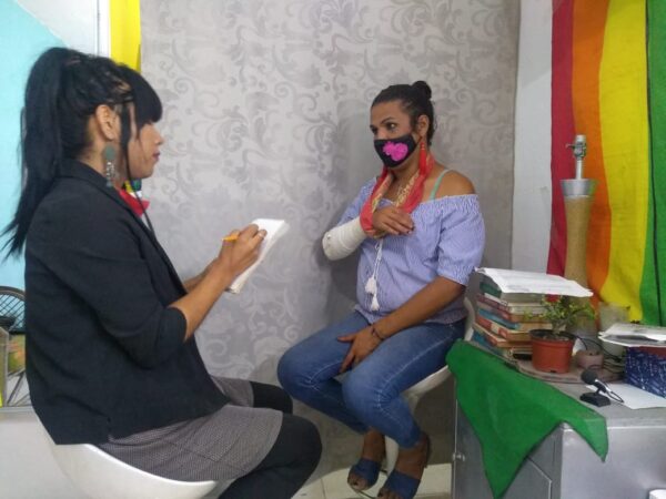 yazz bustamante entrevista mujer transgenero