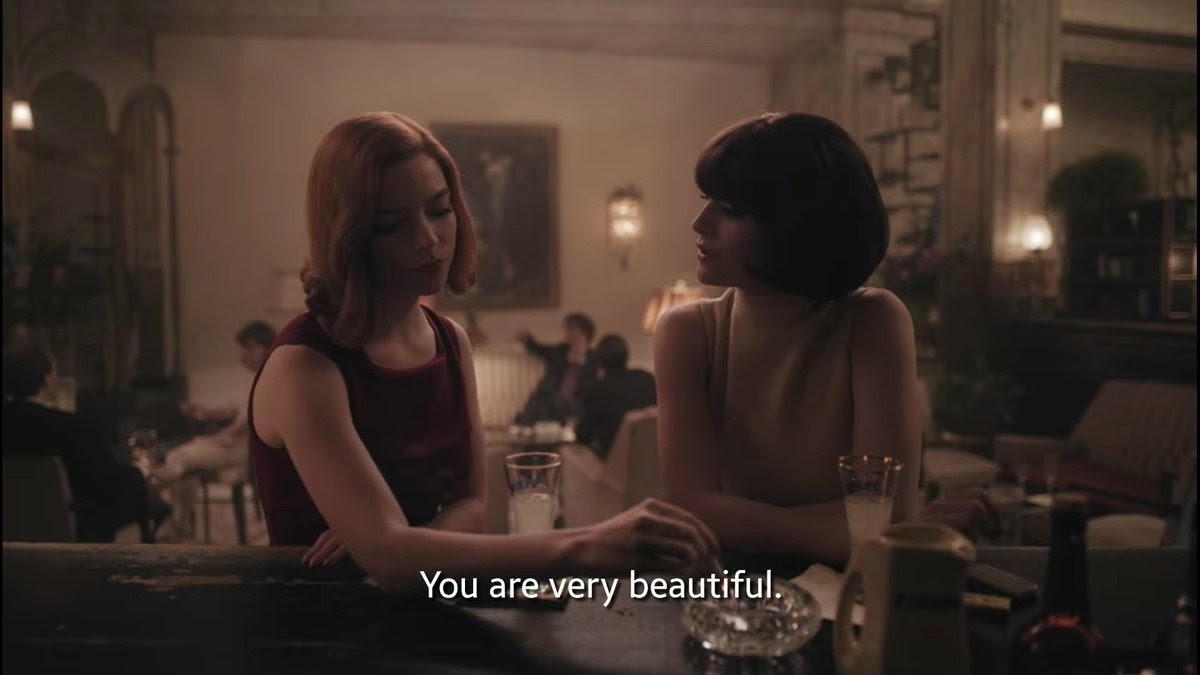 Beth Harmon de Gambito de dama es bisexual