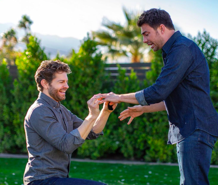 propuesta matrimonio jonathan bennet novio gay