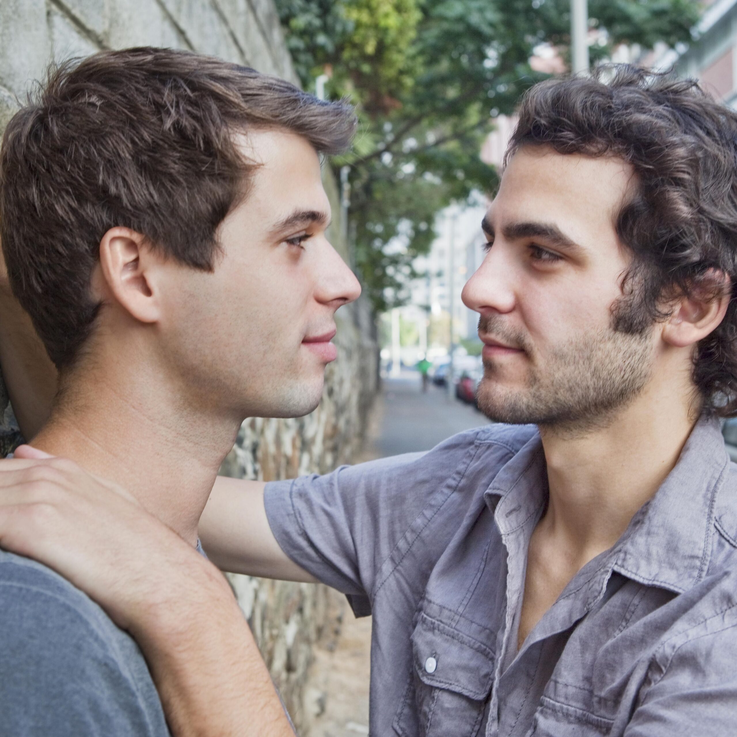 heteros coquetean chicos gay beneficios interes