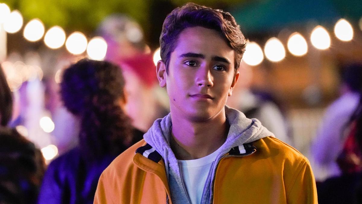 love victor disney series lgbt 2021 personaje gay homofobia