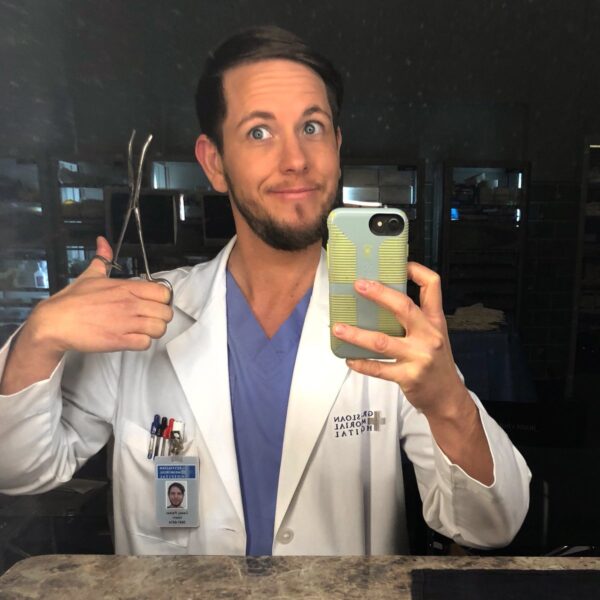 alex blue davis greys anatomy trans actor lgbt personajes 