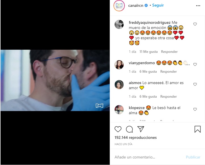 Beso gay en la telenovela enfermeras