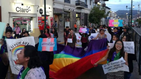 Fotografía tomada del diccionario LGBTIQ+en quechua