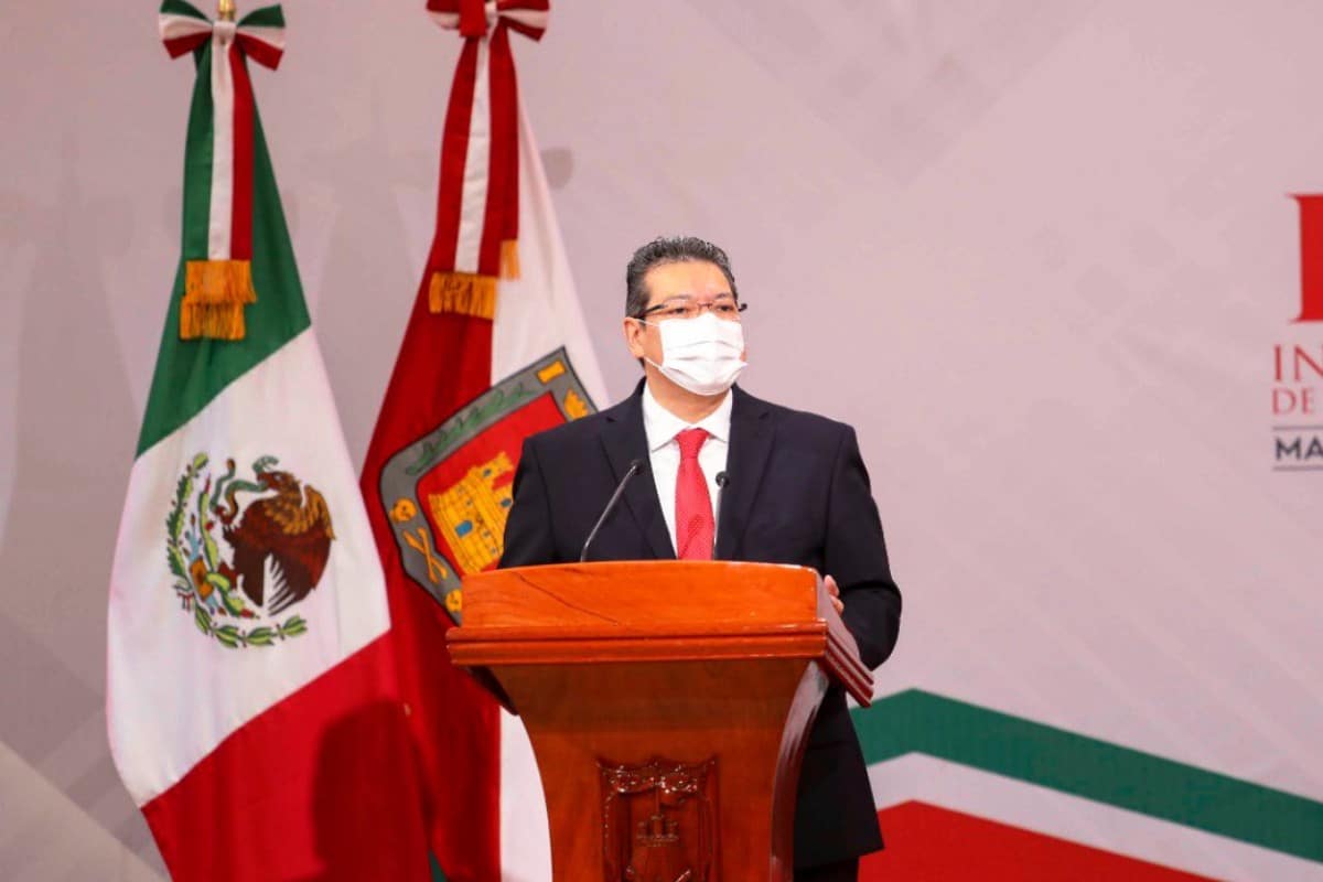 Gobernador de Tlaxcala se opone al matrimonio igualitario