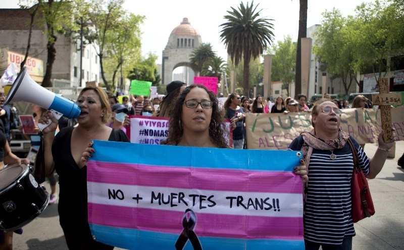 Programas sociales para trans, no binarias e intersexuales en CDMX y 