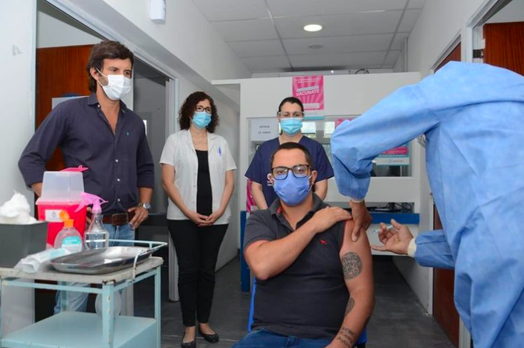 personas vih vacuna covid pandemia personal