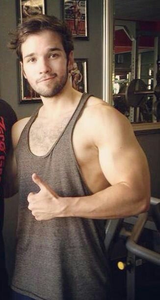 nathan kress actores nickelodeon ahora