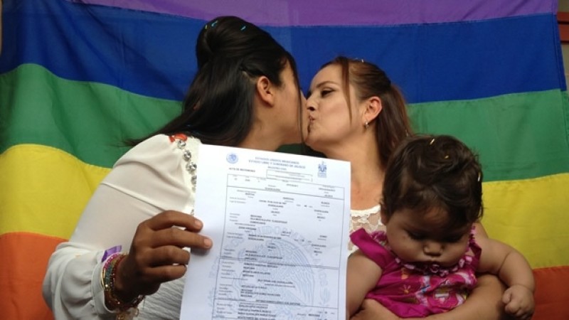Bodas LGBT+ sin amparo en Jalisco