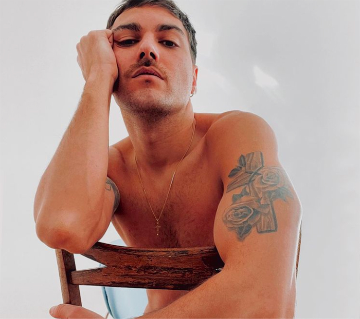 alberto jimenez cantantes latinos gay