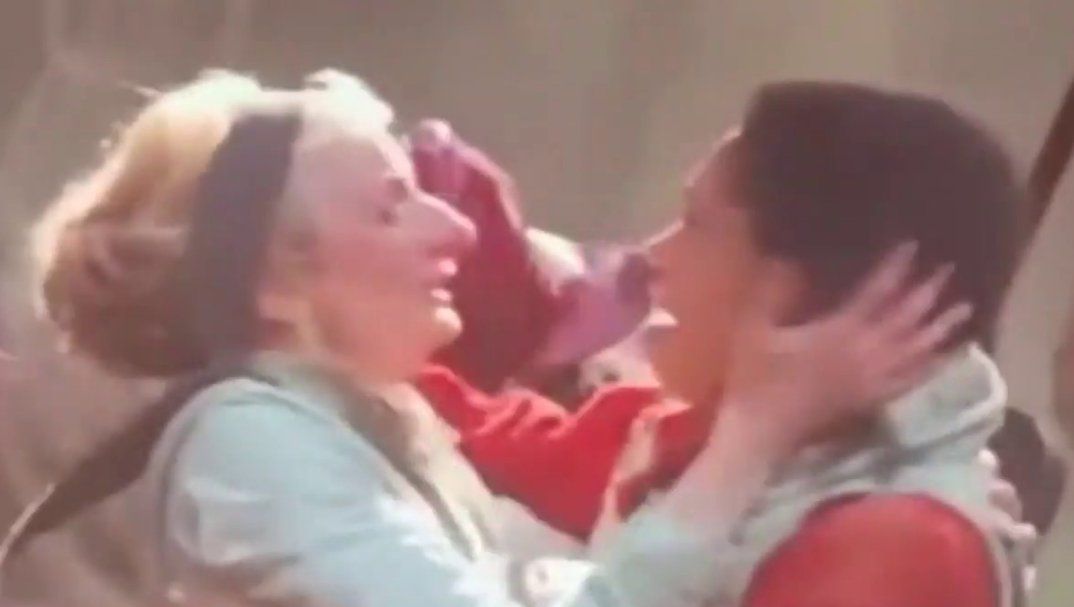 Censura a beso lésbico en Star Wars