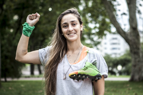 futbolistas latinas lgbt lesbiana macarena sanchez maca argentina