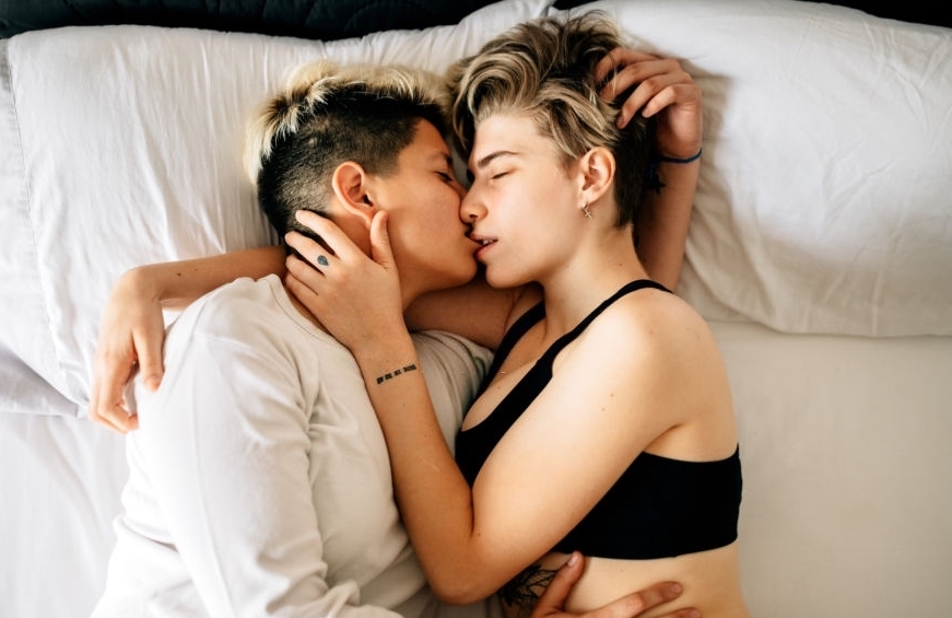 Lesbianas y bisexuales satisfacción sexual